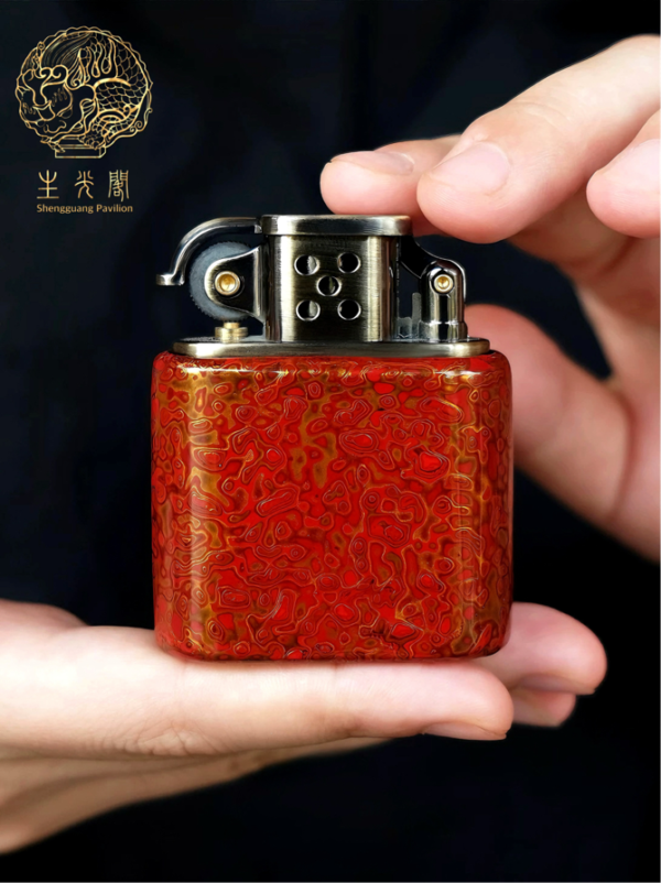 Urushi Zorro Kerosene Lighter: Vintage Windproof High-End Handcrafted Artisanal Product